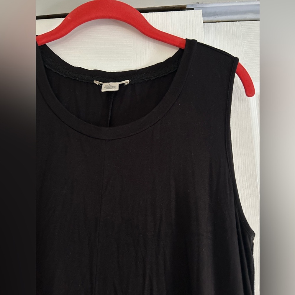 knit crewneck sleeveless ruffle hem swing dress - Picture 2 of 5